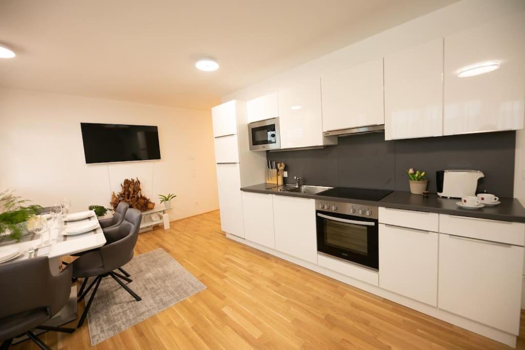 Schoenes Living Am Donauufer Vienne Extérieur photo